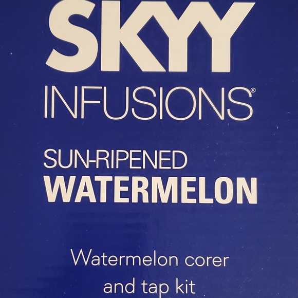 New in Box = Skyy Vodka Tap Kit - Picture 8 of 8